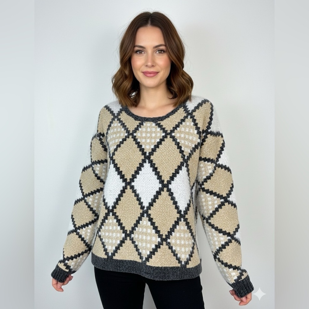 Solitaire Diamond Pattern Sweater - Black, White, Tan